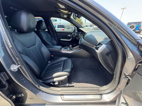 Used 2019 BMW 330i Sedan w/ Convenience Package RWD image 26