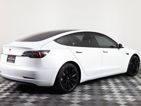 Used 2018 Tesla Model 3 Long Range RWD image 8
