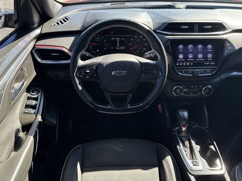 Used 2023 Chevrolet TrailBlazer RS w/ Convenience Package image 29