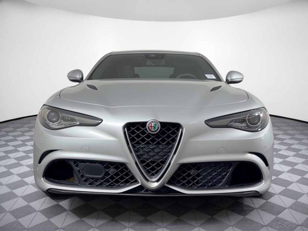 Used 2018 Alfa Romeo Giulia Quadrifoglio RWD image 6