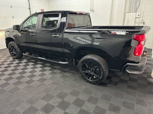 Used 2025 Chevrolet Silverado 1500 Custom Trail Boss AWD/4WD image 6