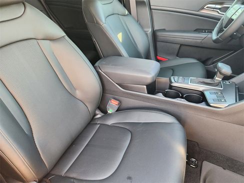 New 2026 Kia Sportage EX image 10