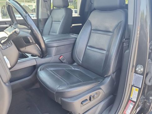 Certified 2023 GMC Sierra 2500 Denali w/ Denali Ultimate Package AWD/4WD image 20
