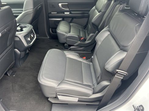 New 2025 Ford Expedition Platinum w/ Stealth Performance Package image 20