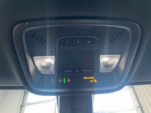 Used 2024 Chevrolet Traverse LT w/ LPO, Floor Liner Package image 33