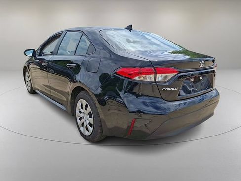 Used 2024 Toyota Corolla LE FWD image 7