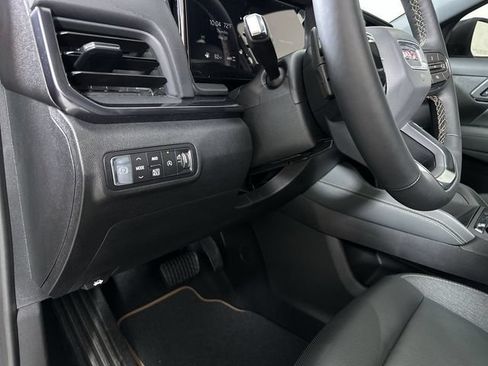 New 2026 GMC Terrain AT4 w/ Convenience Package III AWD/4WD image 19