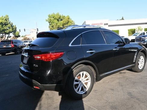 Used 2012 INFINITI FX35 2WD w/ Premium Pkg image 12