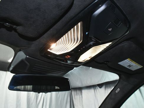 Used 2024 BMW X5 M60i image 56