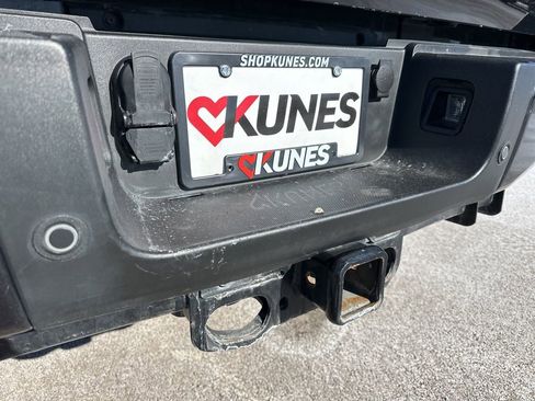 Certified 2025 Ford F250 Platinum image 11