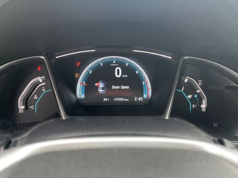Used 2017 Honda Civic EX image 10