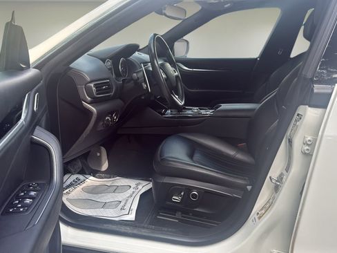 Used 2021 Maserati Levante S AWD/4WD image 9