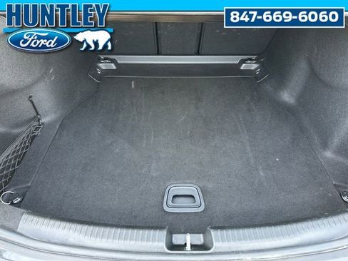 Used 2025 Mercedes-Benz C 300 4MATIC Sedan image 9