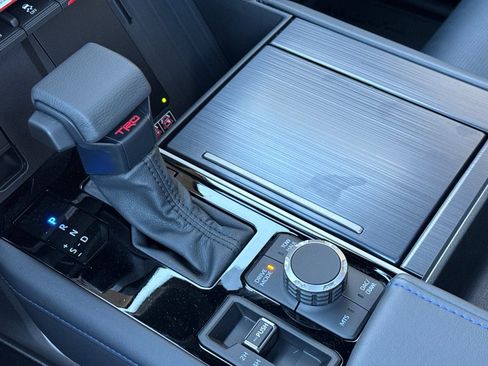 New 2026 Toyota Tundra Limited image 19