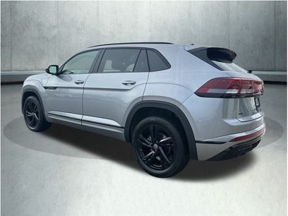New 2026 Volkswagen Atlas Cross Sport SEL R-Line