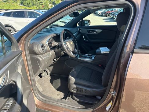 Used 2020 Chevrolet Blazer LT AWD/4WD image 17