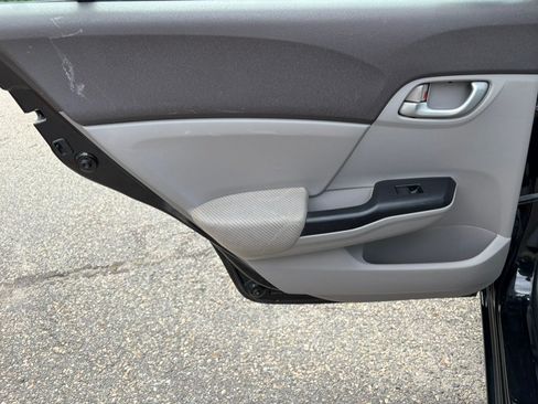 Used 2012 Honda Civic LX image 17