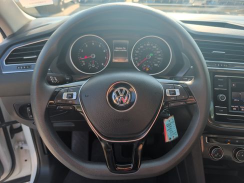 Used 2019 Volkswagen Tiguan S w/ Driver Assistance Package FWD image 18