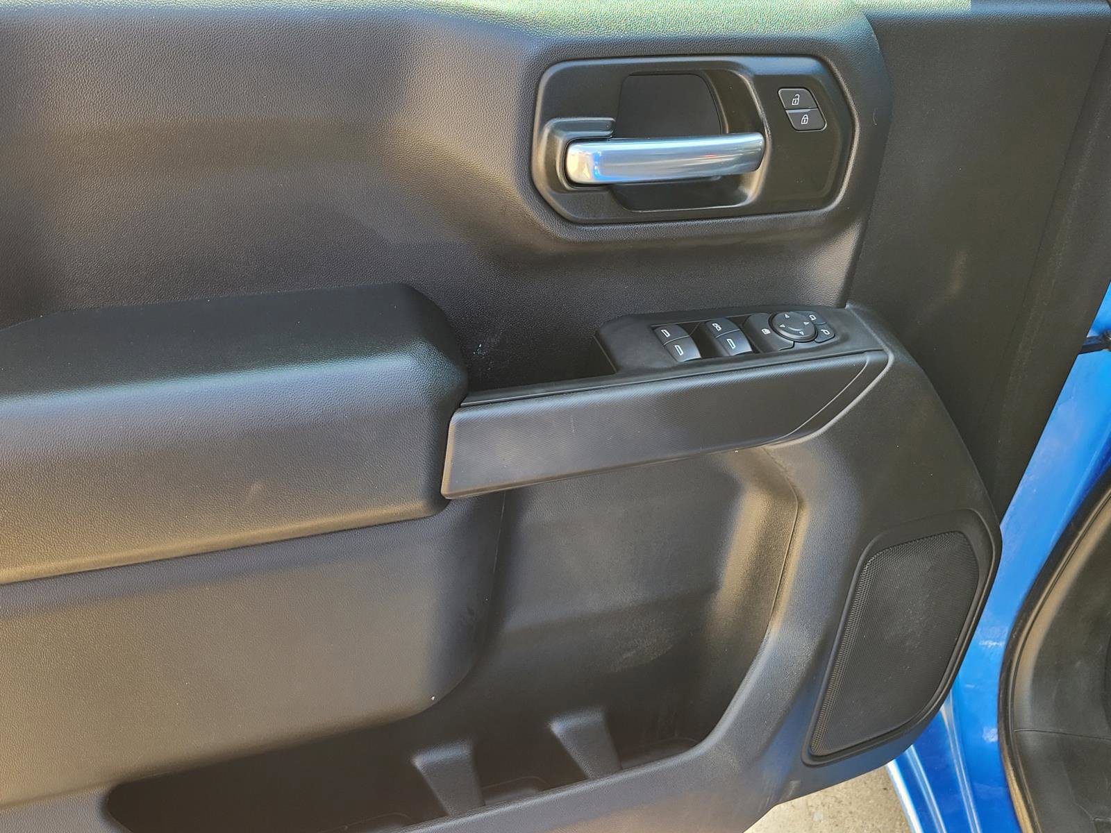 Used 2025 Chevrolet Silverado 1500 Custom RWD image 19
