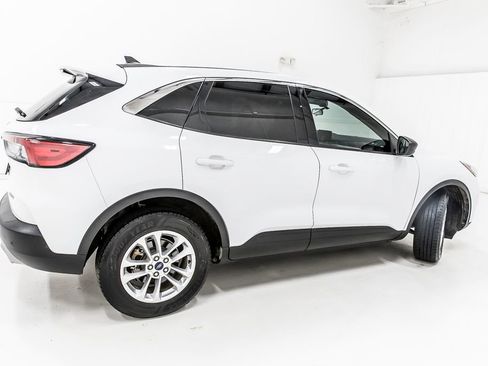 Used 2022 Ford Escape SE AWD/4WD image 8