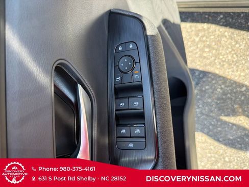 New 2026 Nissan Kicks SV w/ SV Premium Package FWD image 11