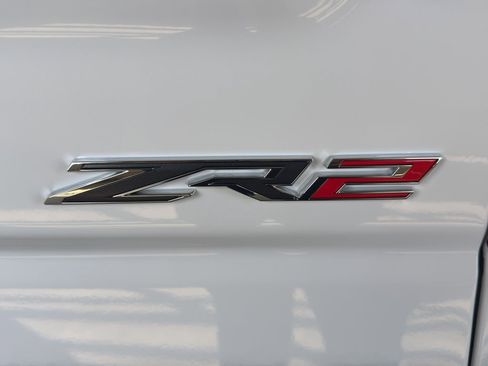 New 2026 Chevrolet Silverado 1500 ZR2 AWD/4WD image 10