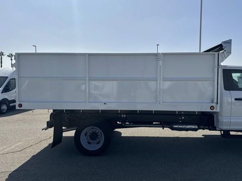New 2025 Ford F550 2WD Regular Cab Super Duty image 25