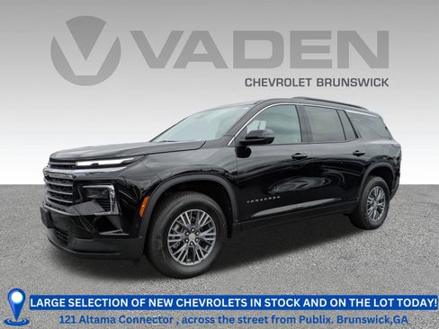 New 2025 Chevrolet Traverse LT w/ Enhanced Driving Package image 1