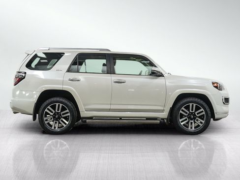 Used 2023 Toyota 4Runner Limited AWD/4WD image 6