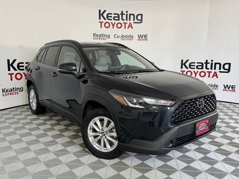 Certified 2023 Toyota Corolla Cross LE FWD image 3