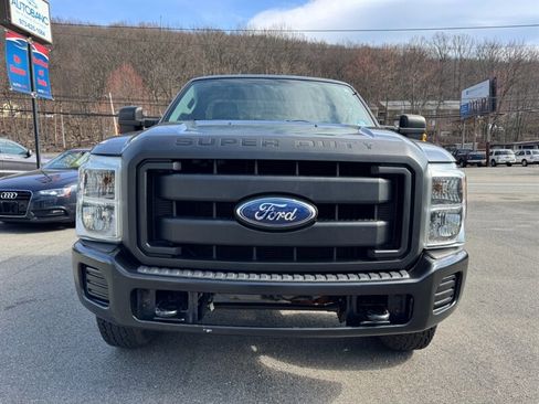 Used 2011 Ford F250 XL image 2