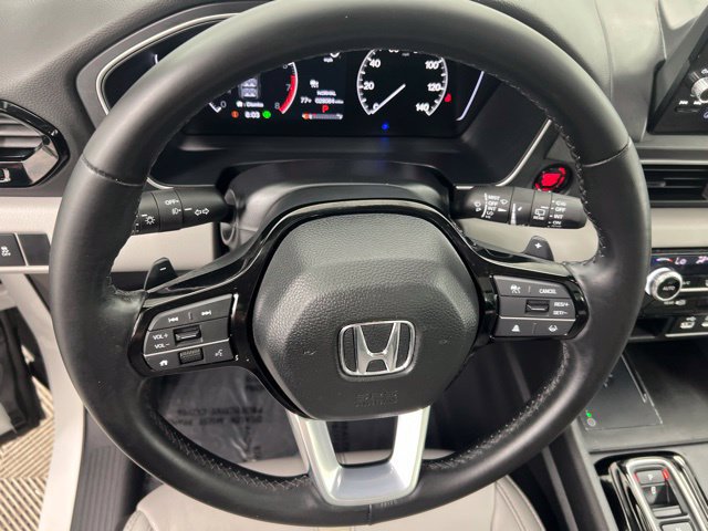 Used 2023 Honda Pilot Touring image 21