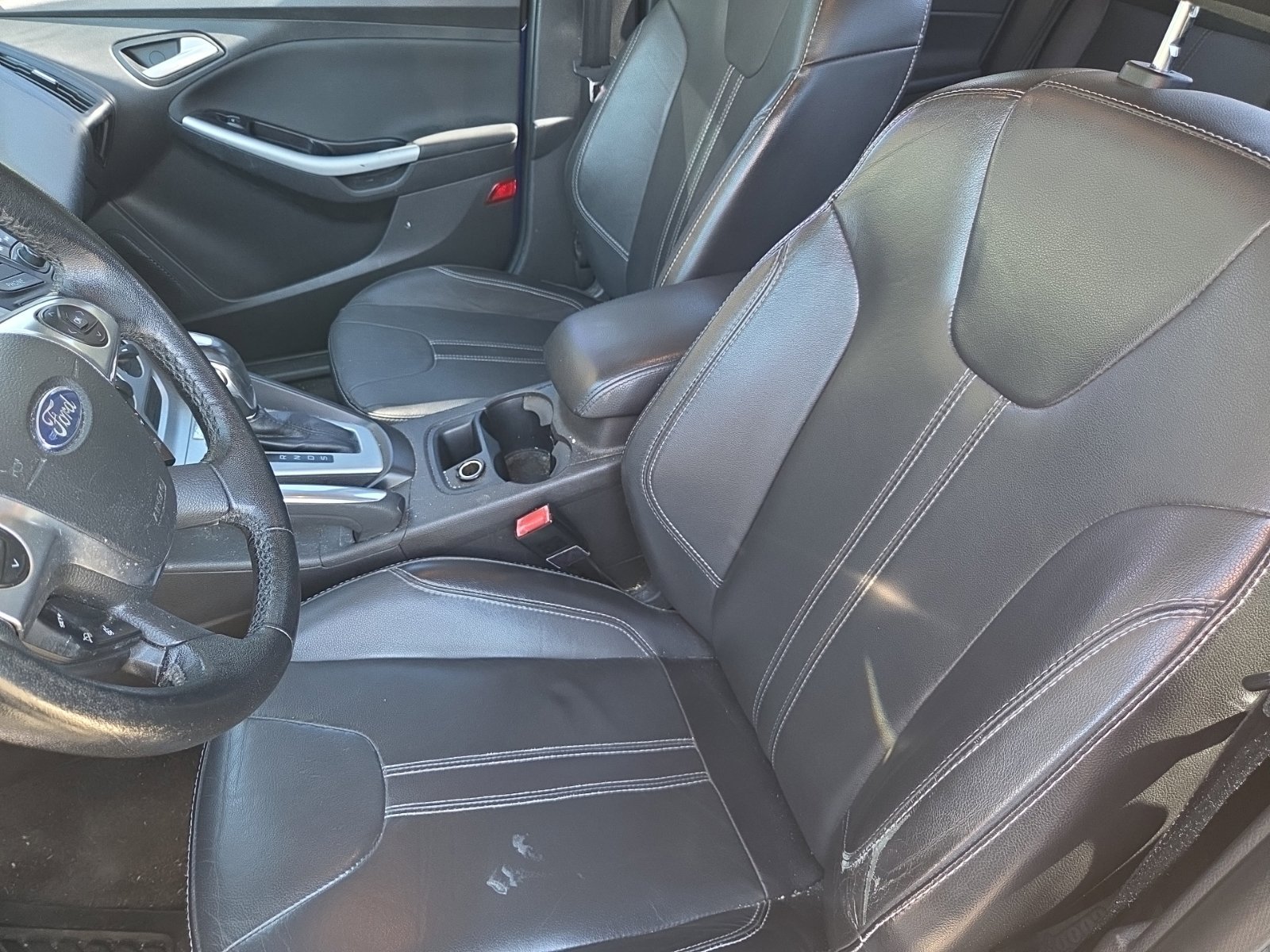 Used 2013 Ford Focus SE FWD image 15