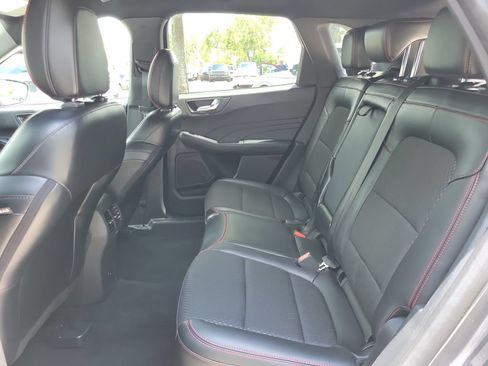 Certified 2023 Ford Escape ST-Line Elite AWD/4WD image 8