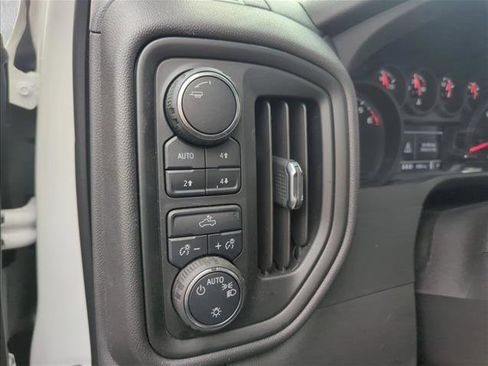 Used 2024 Chevrolet Silverado 1500 Custom Trail Boss image 26