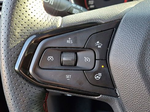 Used 2023 Chevrolet TrailBlazer RS image 26