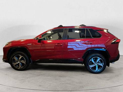 Used 2023 Toyota RAV4 SE w/ Weather & Moonroof Package image 2