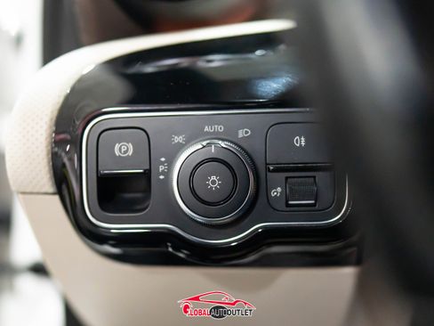 Used 2019 Mercedes-Benz A 220 image 34