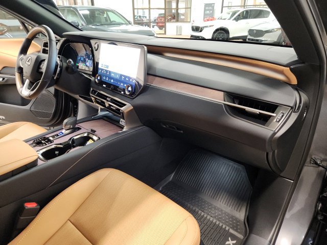Used 2026 Lexus RX 450h AWD w/ Convenience Package image 34