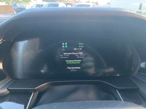 New 2024 Jeep Grand Cherokee Trailhawk w/ Advanced Protech Group II image 21