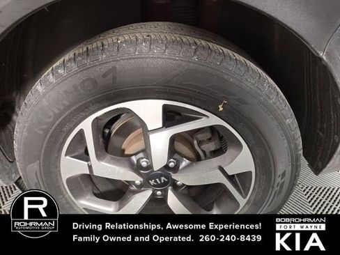 Certified 2022 Kia Sportage LX image 12