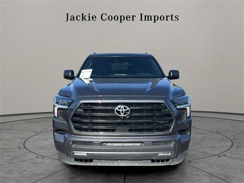 Used 2025 Toyota Sequoia SR5 image 8
