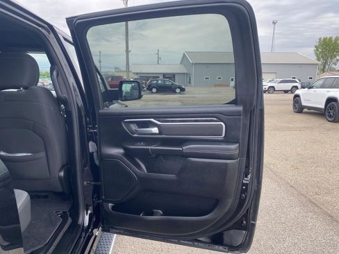Used 2023 RAM 1500 Big Horn AWD/4WD image 35