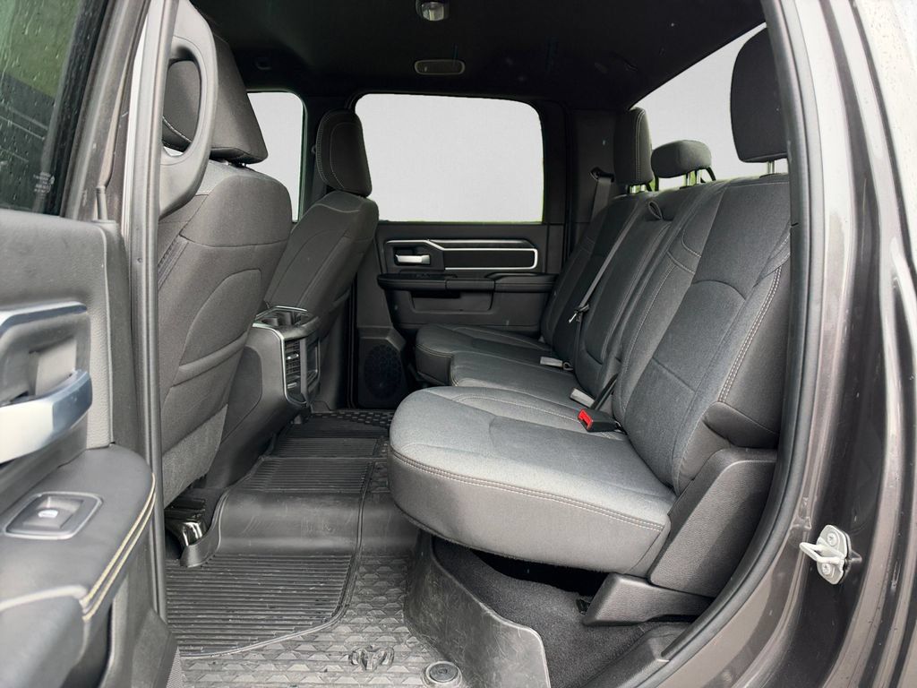 Used 2024 RAM 2500 Big Horn w/ Night Edition AWD/4WD image 22