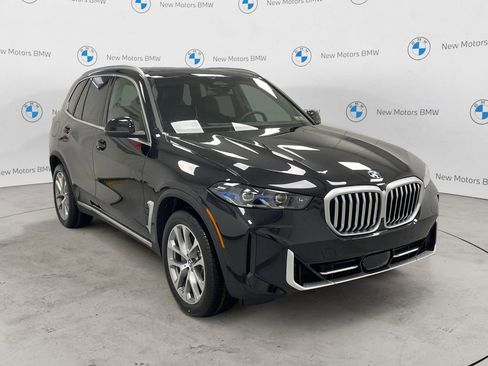 New 2026 BMW X5 xDrive40i w/ Premium Package image 5