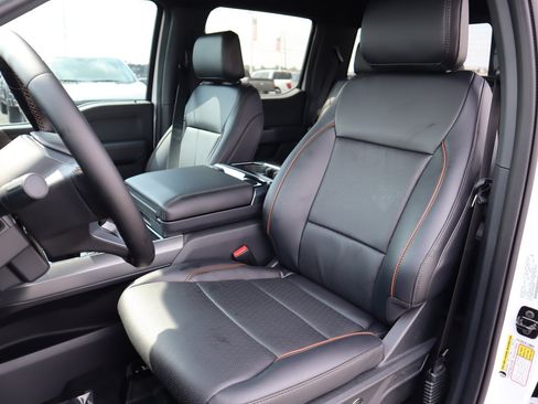 New 2025 Ford F150 Lariat w/ Equipment Group 502A High image 36