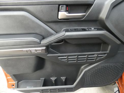 Used 2025 Toyota Tacoma TRD Off-Road w/ TRD Off Road Premium Package image 54