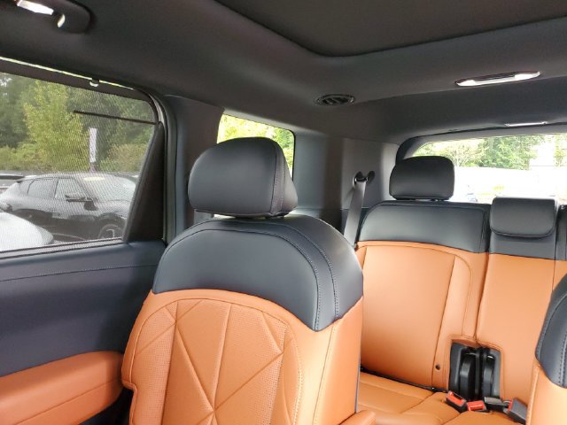 Used 2027 Kia Telluride SX w/ Towing Package FWD image 10