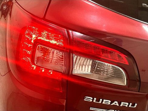 Used 2017 Subaru Outback 2.5i Limited image 23