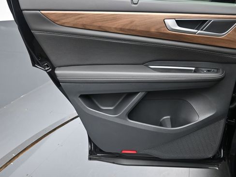 New 2026 Volkswagen Atlas SE image 23